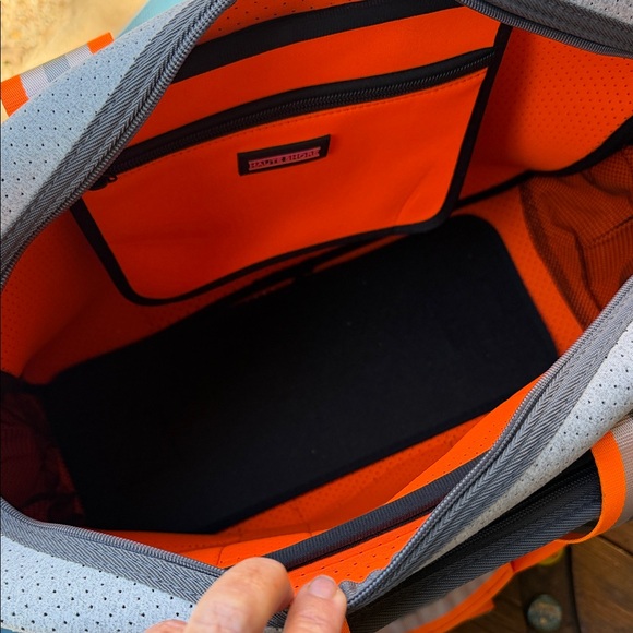 Haute Shore Billie Tennis Bag - Picture 2 of 9